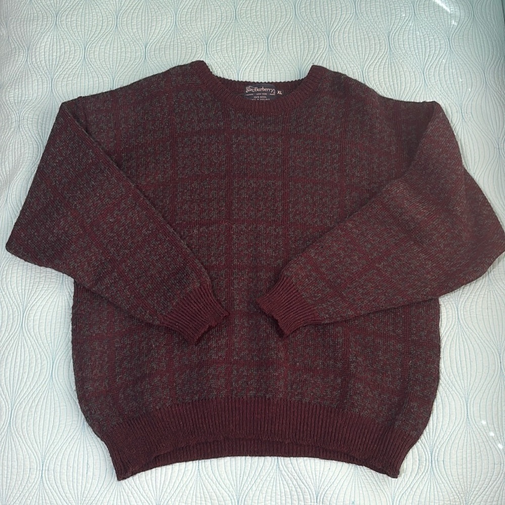 Vintage Burberry wool sweater